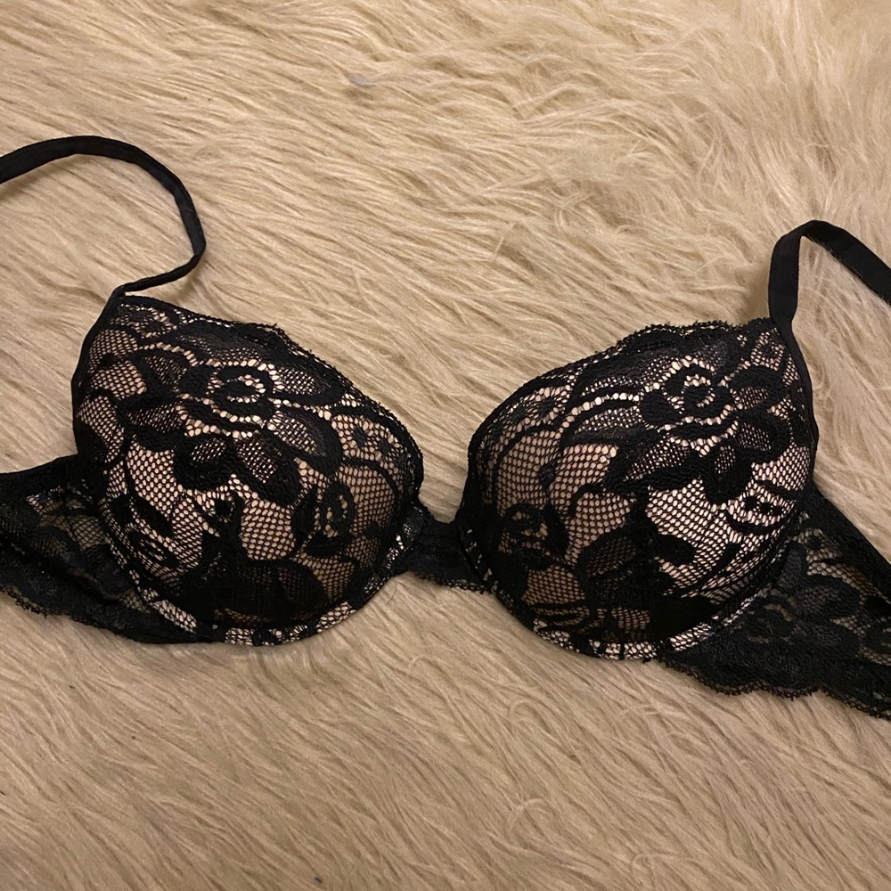 Black Lace Bombshell Push-up Bra